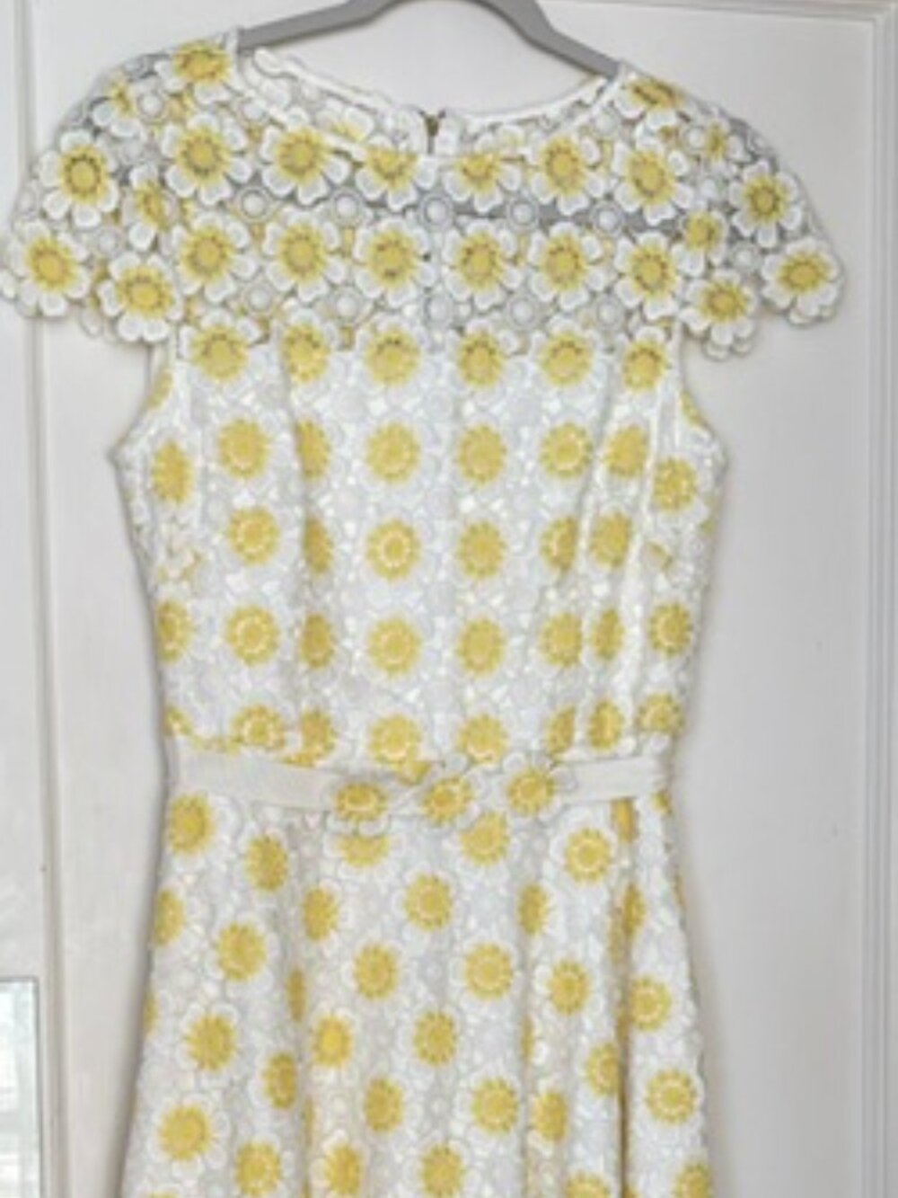 Alex Marie Daisy Lace Floral Midi Dress Yellow White Size 6 NWOT